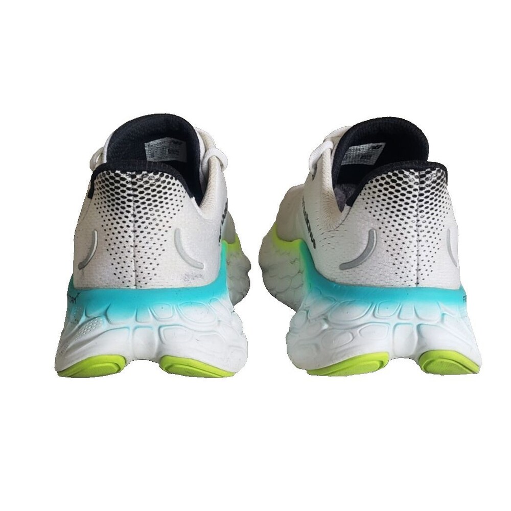 New Balance Fresh Foam More V4 White Electric Teal size Men's Size 11 D MMORWT4 - Picture 7 of 12